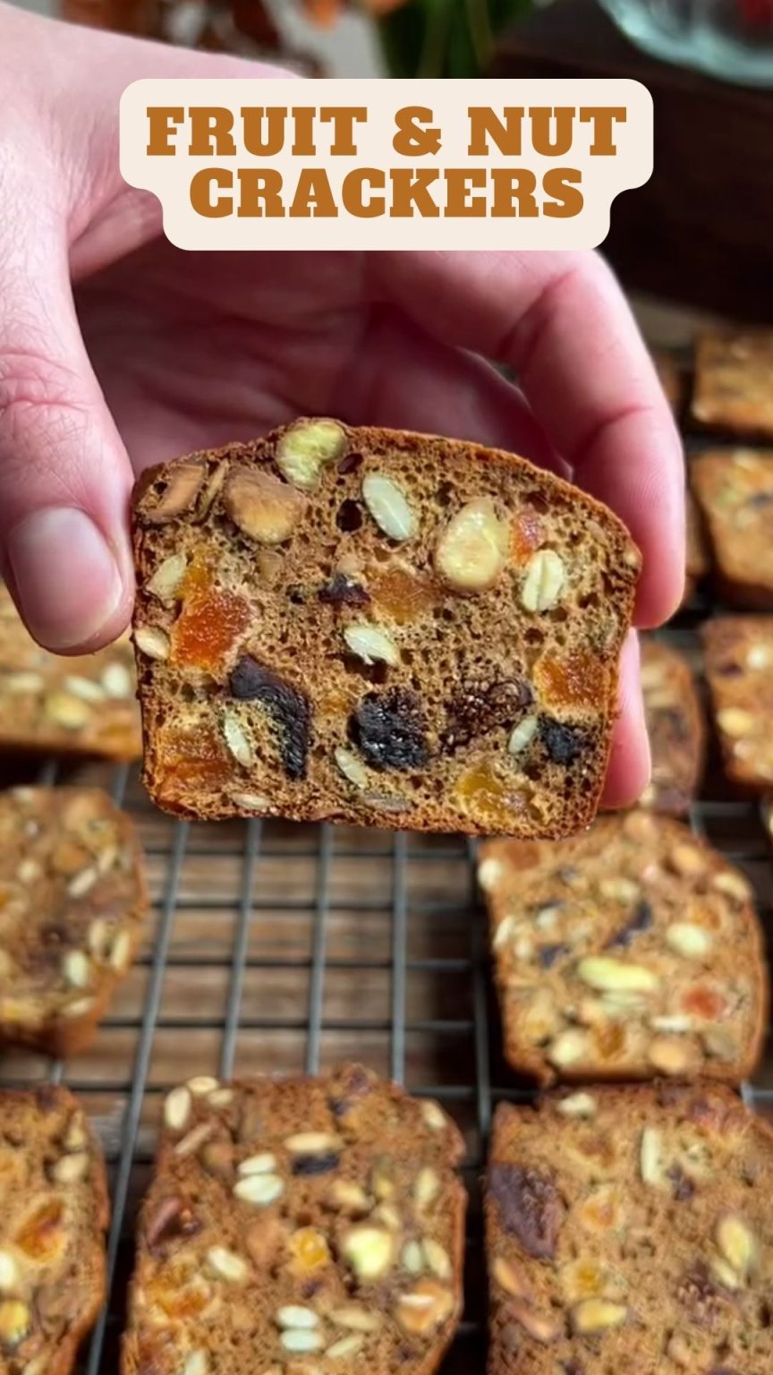 Fruit & Nut Crackers 9am Chef