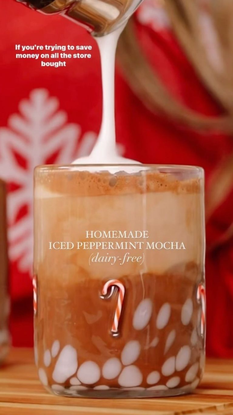 Homemade Iced Peppermint Mocha – 9am Chef