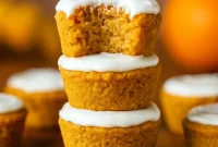 Freshly baked No Carb Muffins made with pumpkin puree and almond flour — the ultimate Low Carb Low Sugar Muffins and fall-friendly No Flour Pumpkin Muffins for a healthy snack or breakfast.